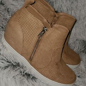 Beige Wedge Sneakers